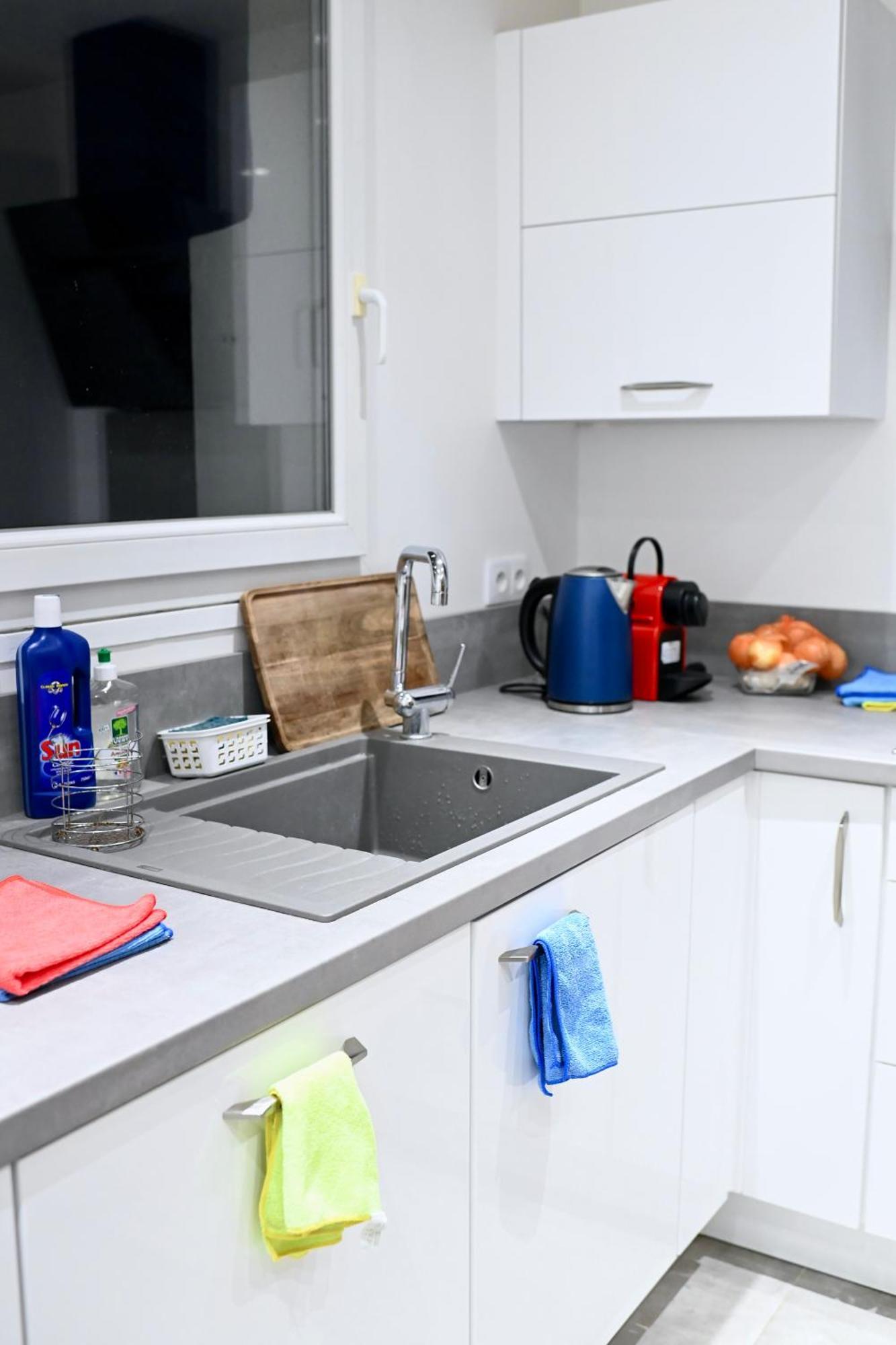 Cosy Colour Place Apartment Villiers sur Marne Bagian luar foto